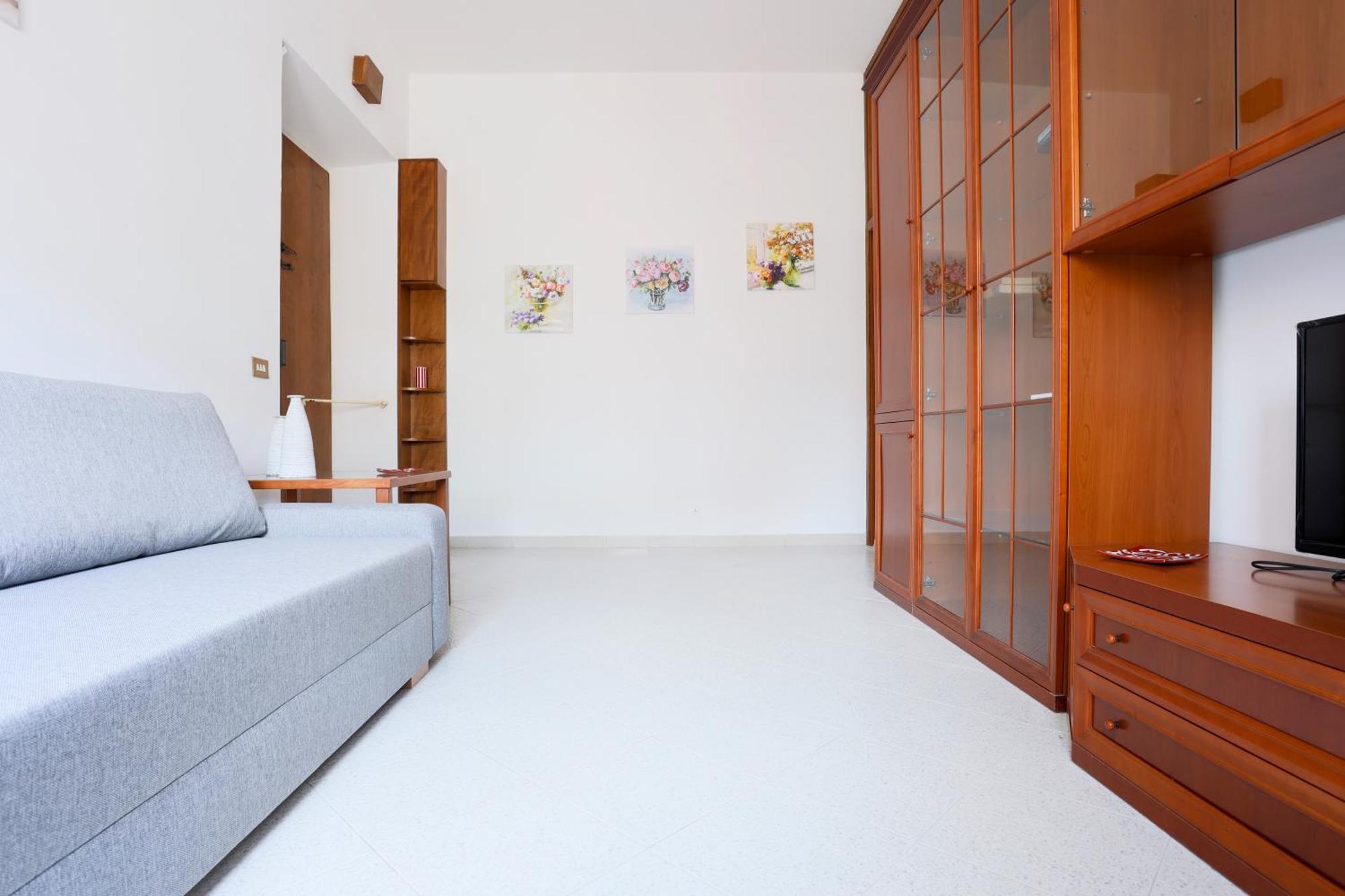Apartment Bright Near The Sea With Parking Salerno